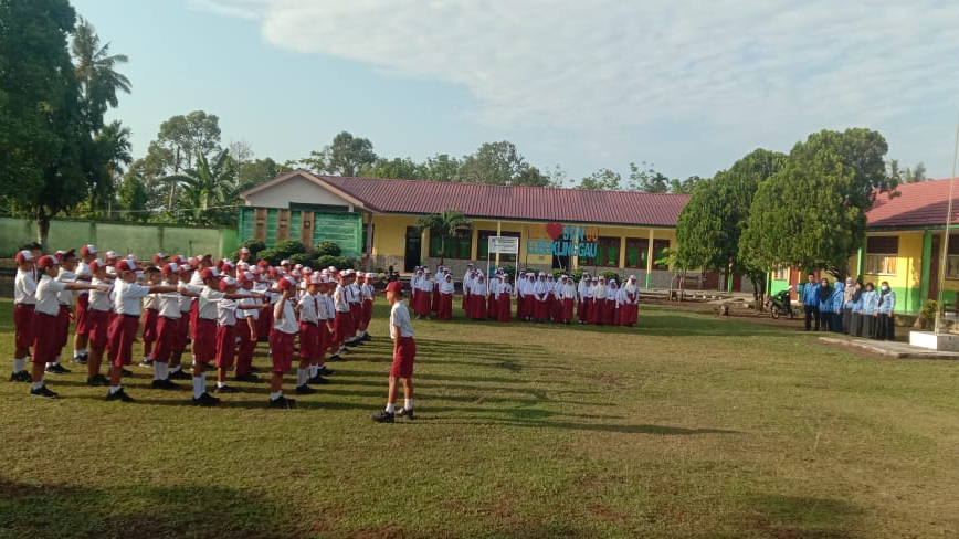 Upacara bendera hari kemerdekaan